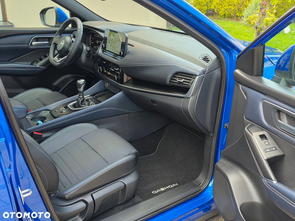 Nissan Qashqai 1.3 DIG-T MHEV Tekna - 32