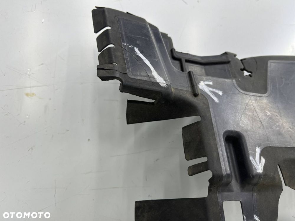 Osłona chłodnicy Peugeot 3008 II 5008 II 16-20 prawa kierownica powietrza pasa przedniego 9813328780 - 4