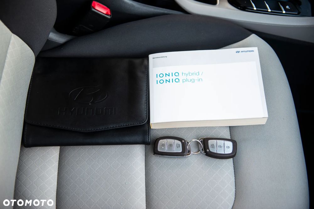 Hyundai IONIQ 1.6 GDI Premium - 40