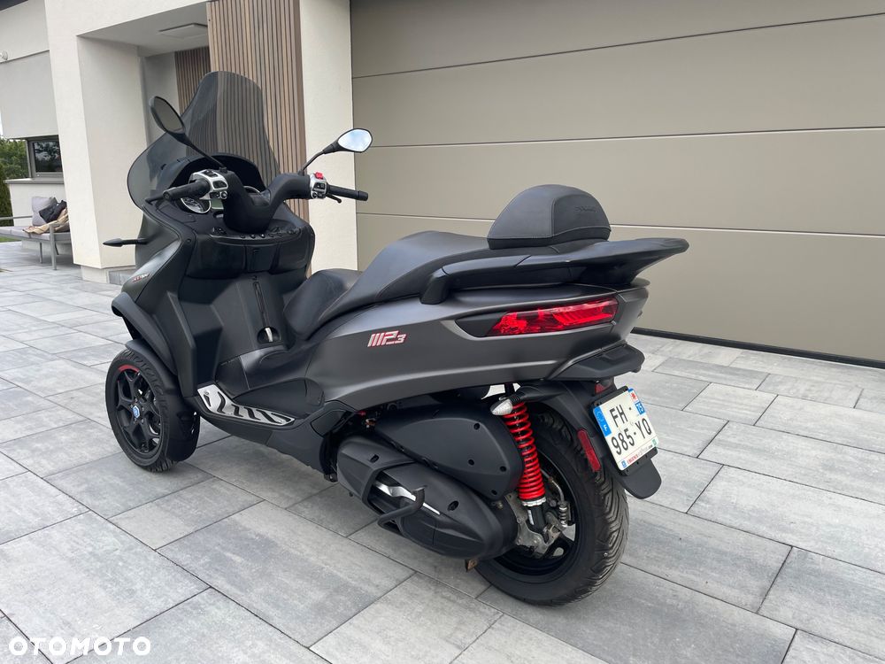 Piaggio MP-3 - 20