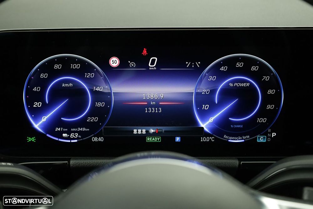 Mercedes-Benz EQA 250+ Progressive - 18