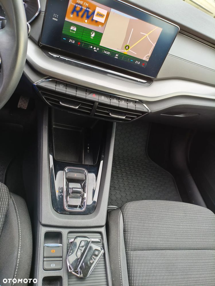 Skoda Octavia 2.0 TDI DSG Style - 9