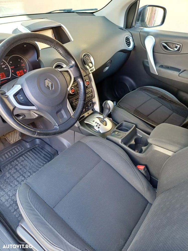 Renault Koleos 2.0 dCI 4X4 Dinamique Aut - 6