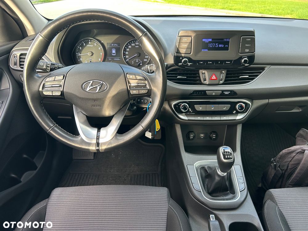 Hyundai i30 - 11