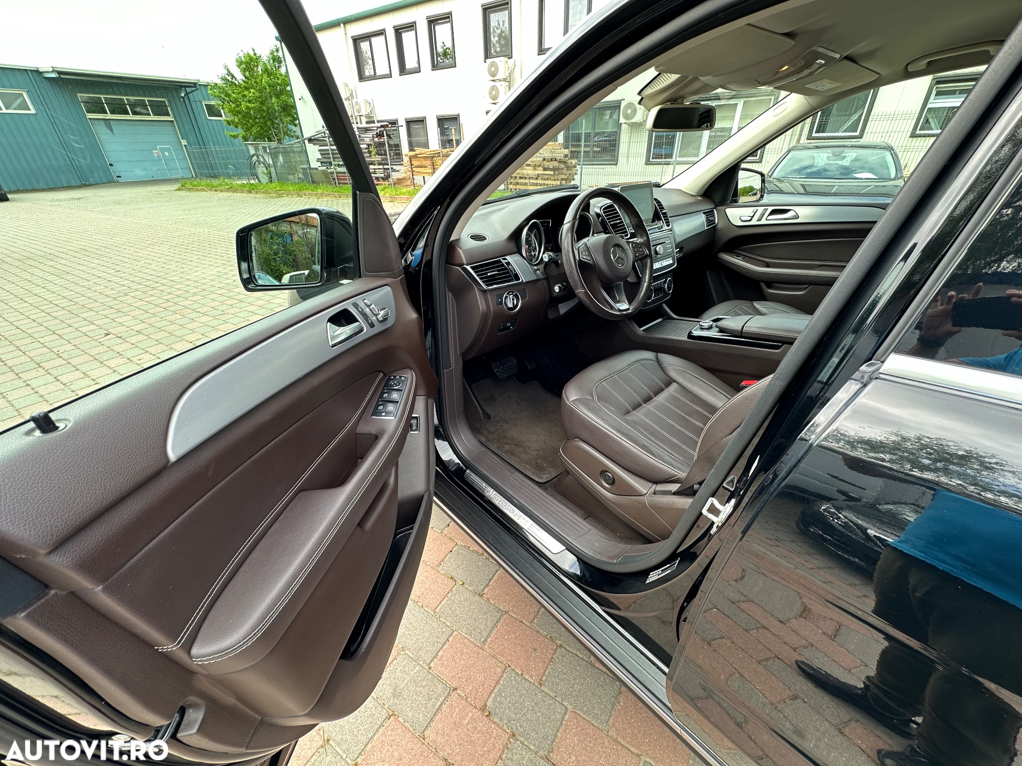 Mercedes-Benz GLE 250 d 4MATIC - 9