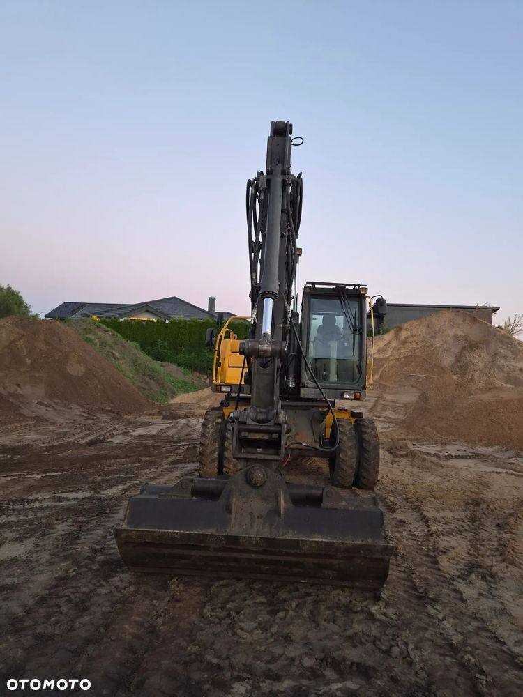 Volvo EW160C - 6