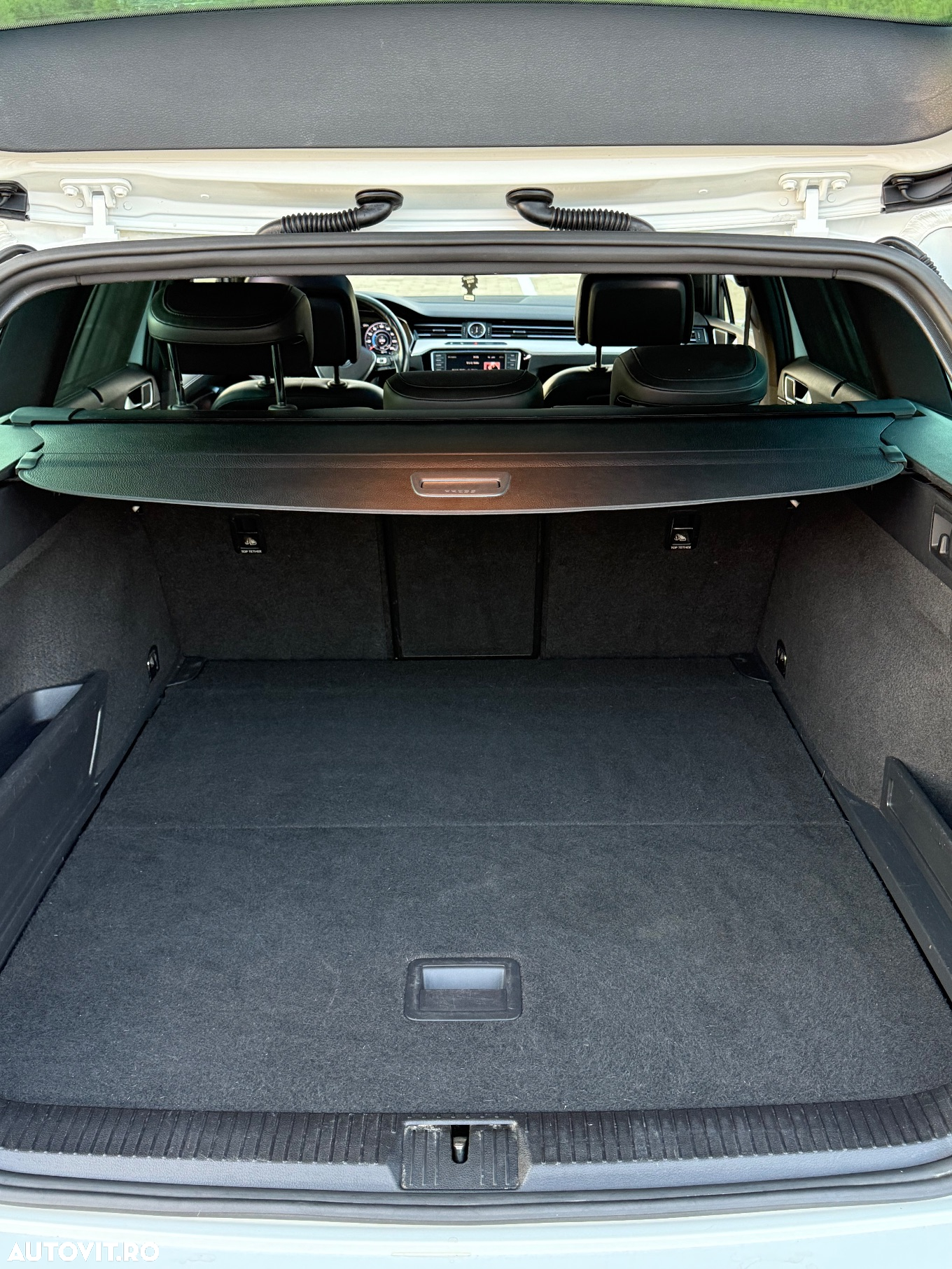 Volkswagen Passat Alltrack 2.0 biTDI 4Mot DSG - 12