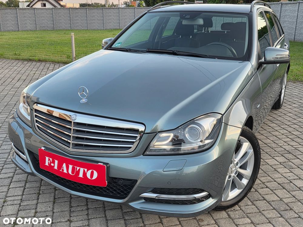 Mercedes-Benz Klasa C 180 BlueEFFICIENCY 7G-TRONIC Elegance - 13