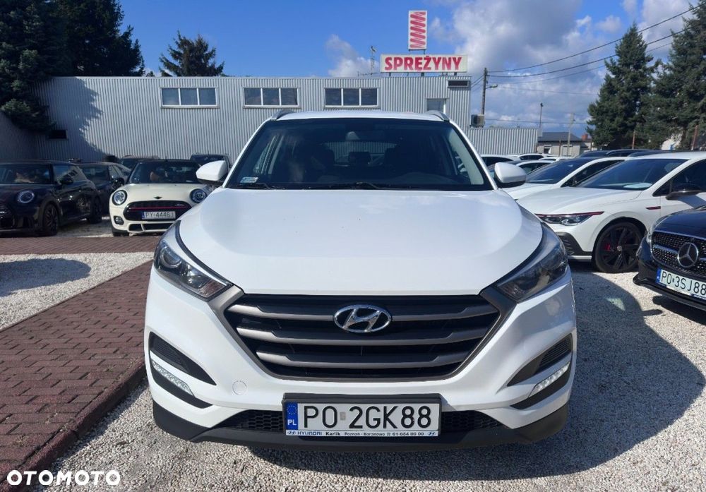 Hyundai Tucson - 2