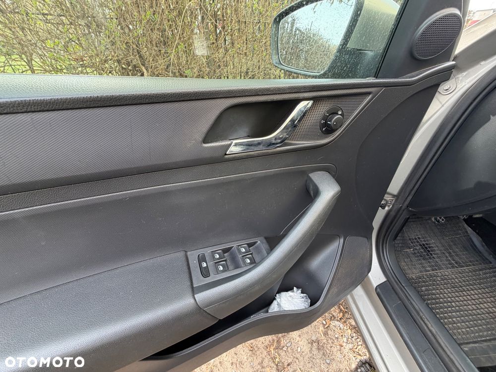 Skoda RAPID 1.2 TSI Edition - 5