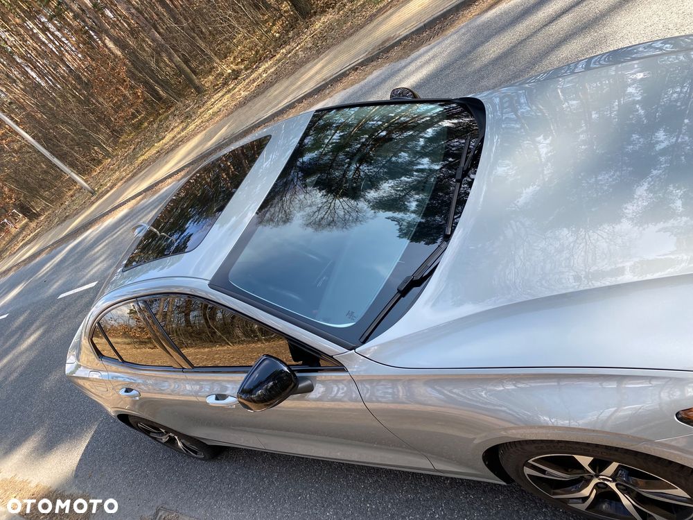 Volvo S60 T5 Drive-E Dynamic Edition (Kinetic) - 3