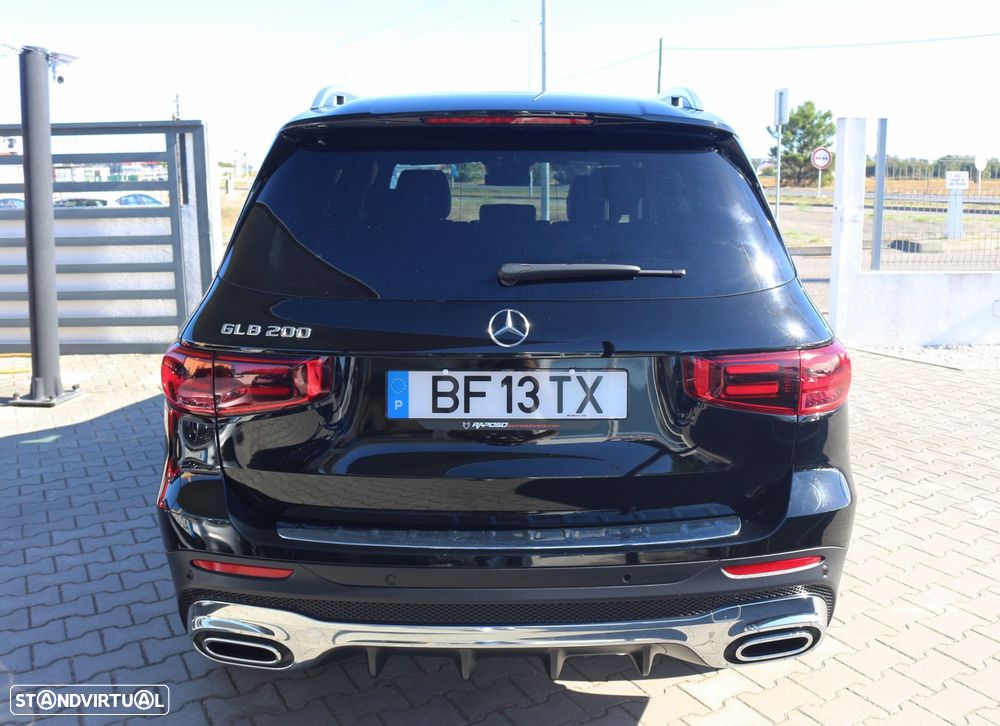 Mercedes-Benz GLB 200 AMG Line - 15
