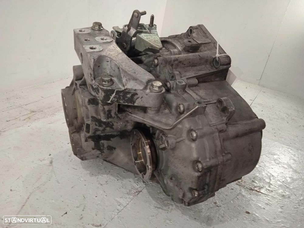 CAIXA VELOCIDADES VOLKSWAGEN TOURAN 2005 -HDU - 13