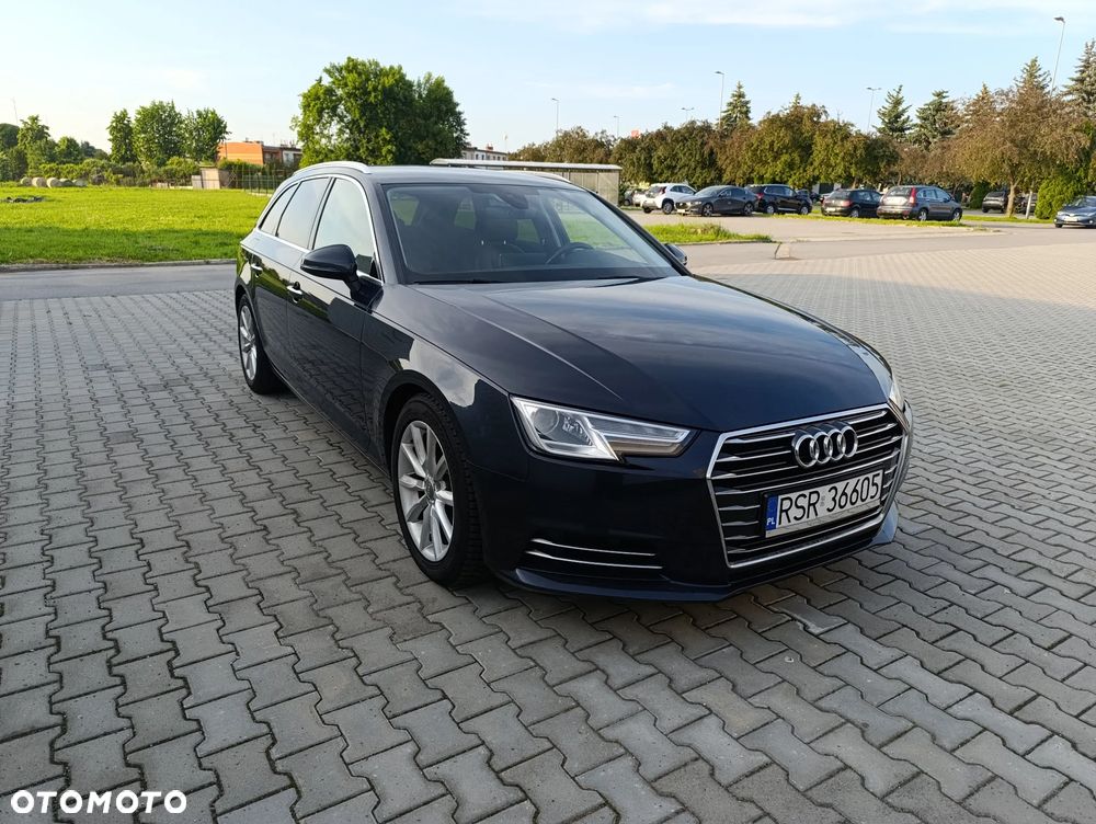 Audi A4 Avant 2.0 TDI Design - 2