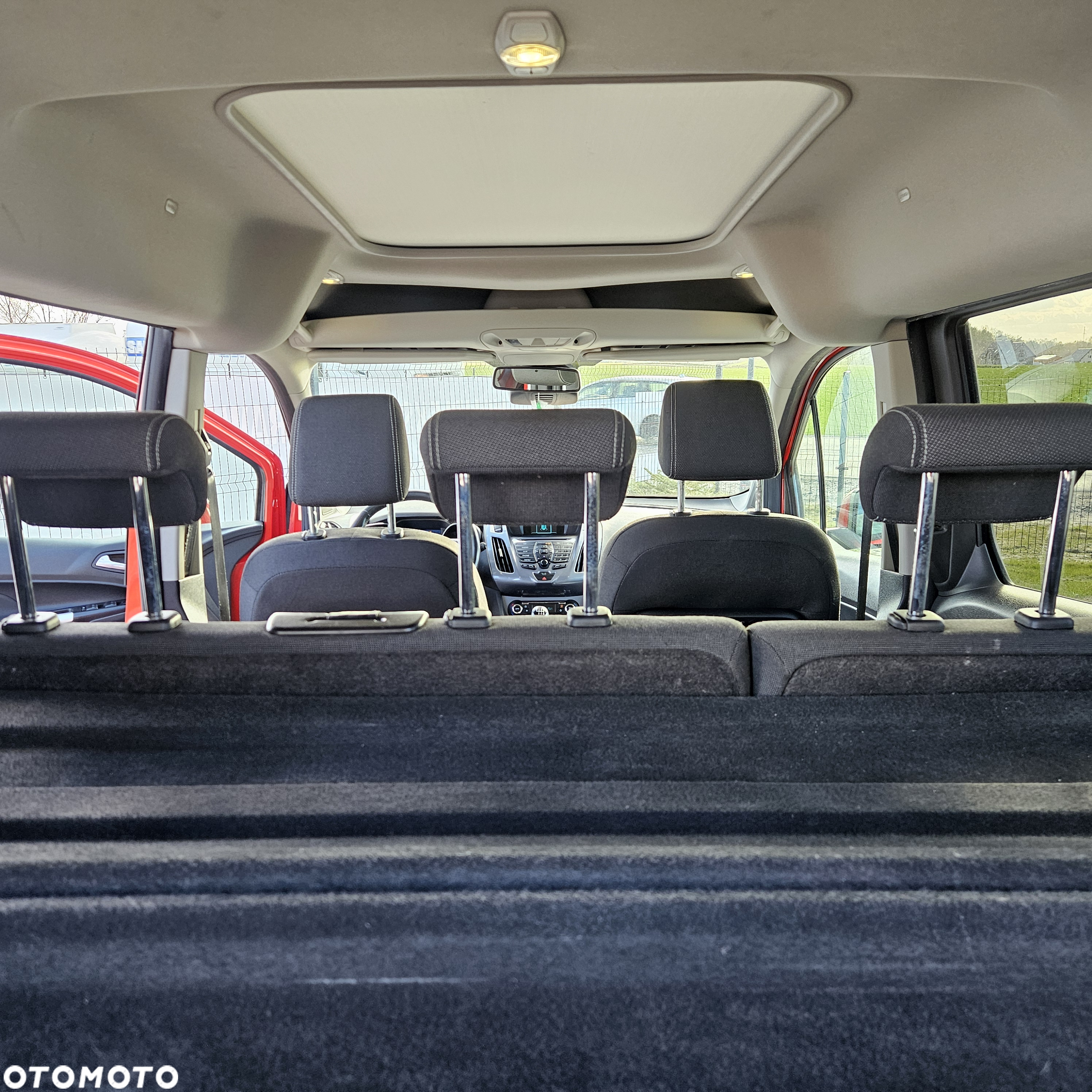 Ford Tourneo Connect 1.0 EcoBoost Start-Stop Titanium - 12