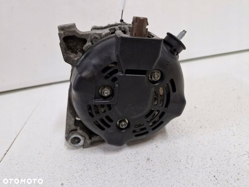 TOYOTA YARIS 3 III AURIS II TREZIA VERSO S 1.4 D D4D ALTERNATOR 27060-33110 - 7