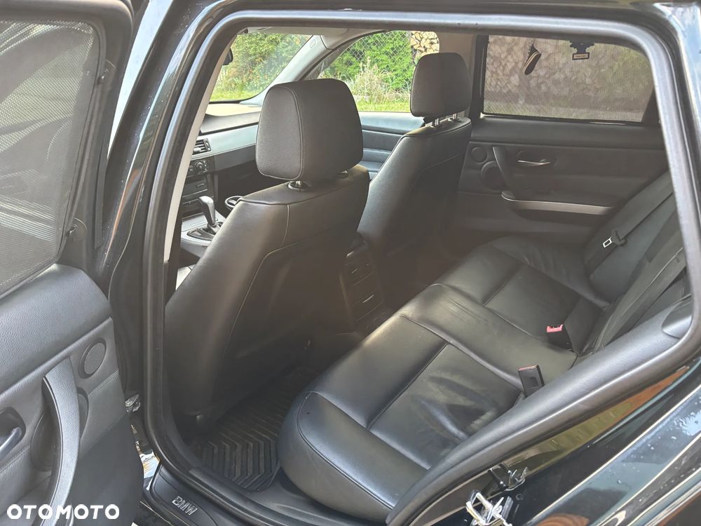 BMW Seria 3 320d DPF - 9