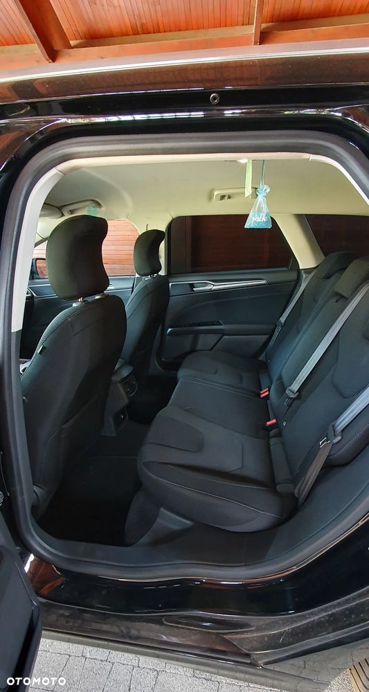 Ford Mondeo 2.0 TDCi PowerShift-Aut Allrad Titanium - 8