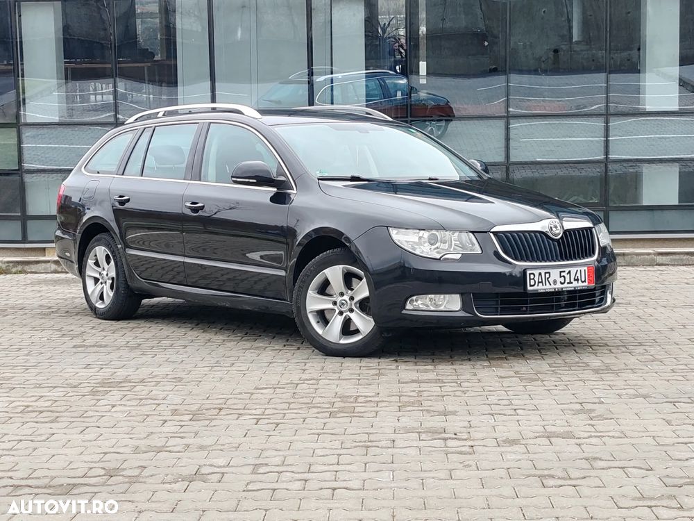 Skoda Superb 2.0 TDI DSG Elegance - 10