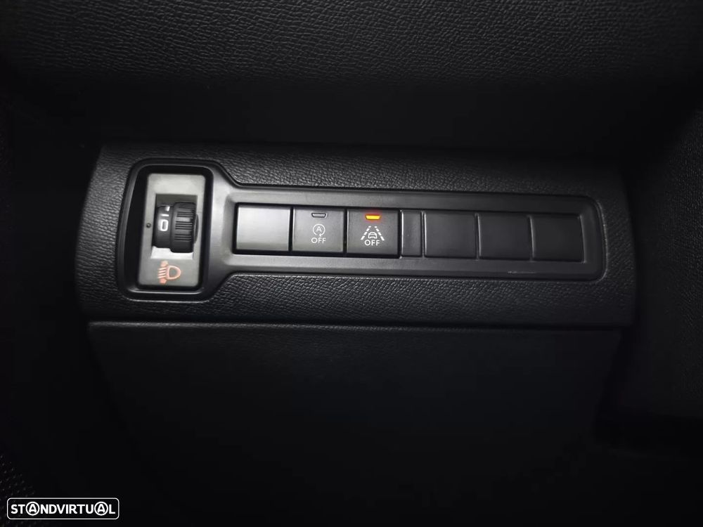 Peugeot 308 1.6 BlueHDi Allure J17 EAT6 — fotografia 29