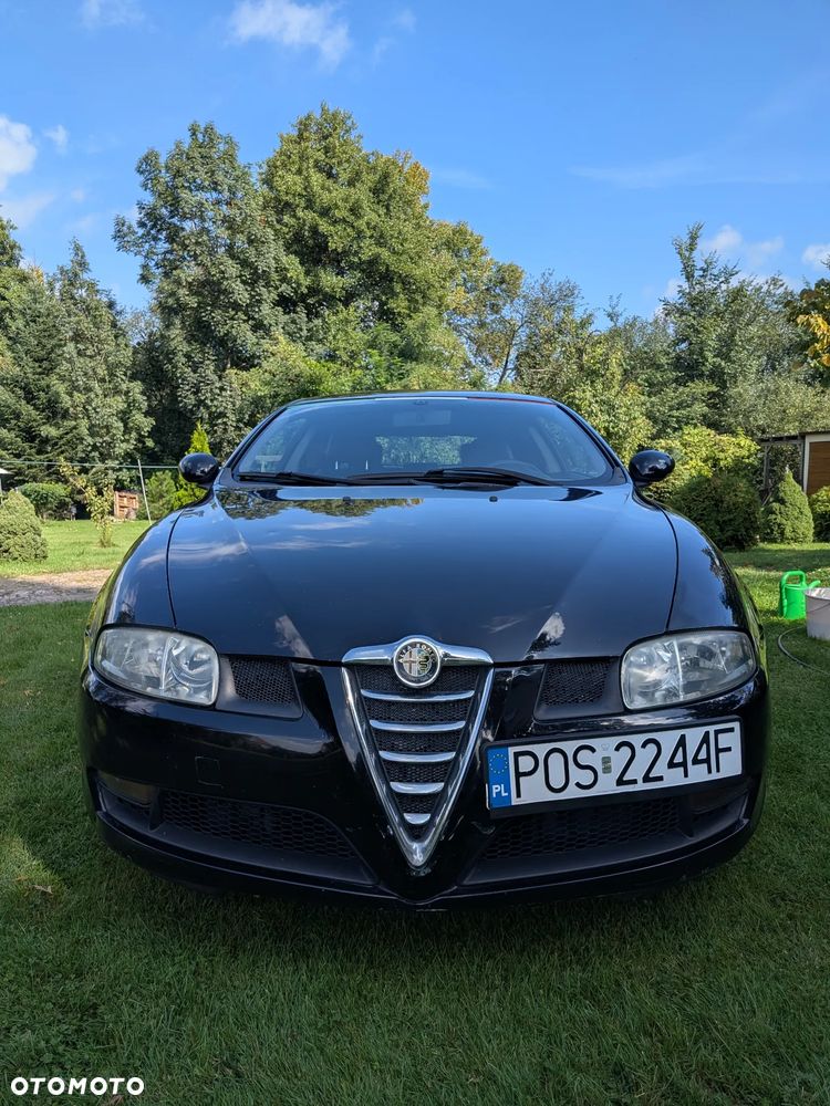 Alfa Romeo GT 1.9JTD 16V Impression - 1