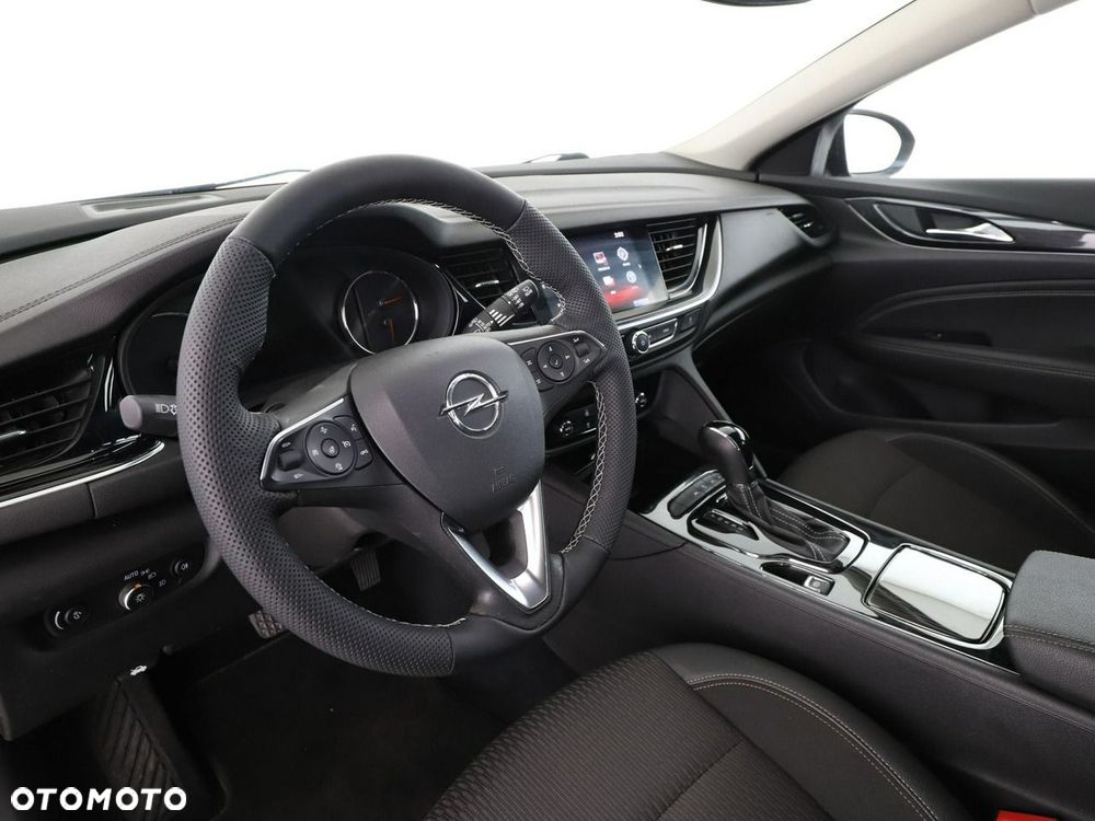 Opel Insignia 1.5 T Innovation S&S - 15