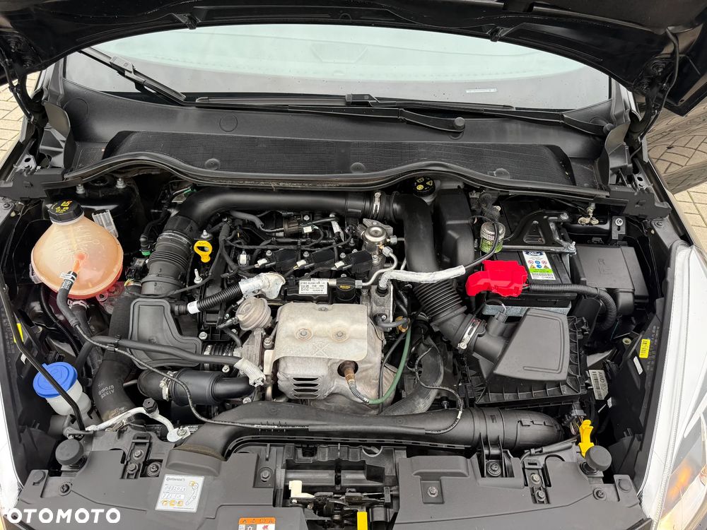 Ford Fiesta 1.0 EcoBoost Powershift ST-LINE - 29