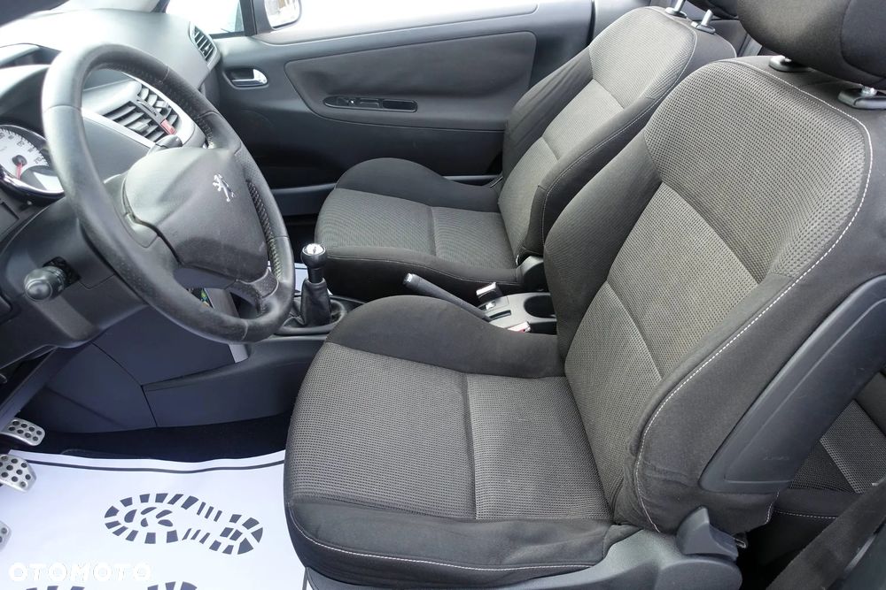 Peugeot 207 CC 120 VTi Active - 19