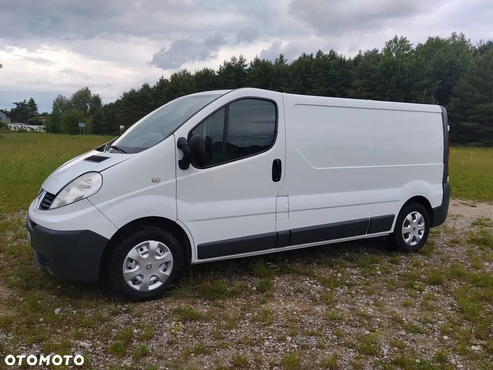 Renault Trafic - 13