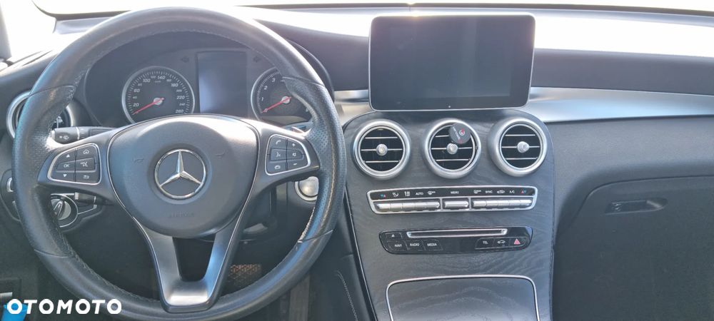 Mercedes-Benz GLC - 26
