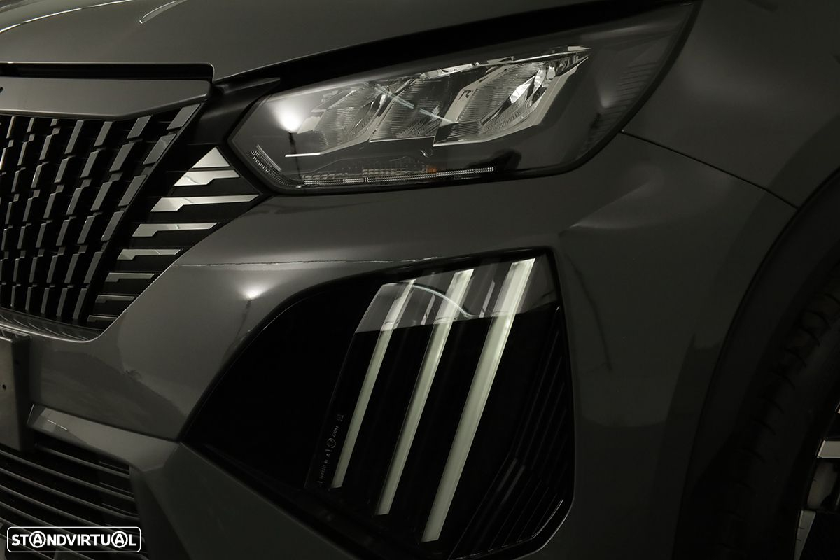 Peugeot 2008 1.2 PureTech Allure - 6