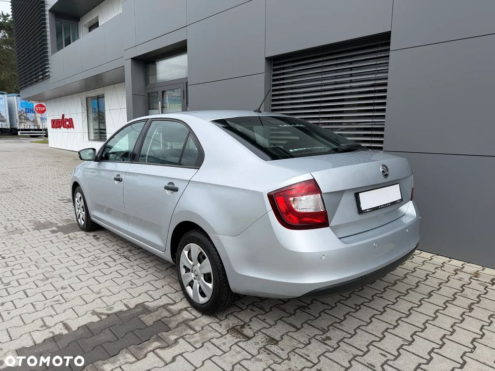 Skoda RAPID 1.6 TDI DPF Clever - 5