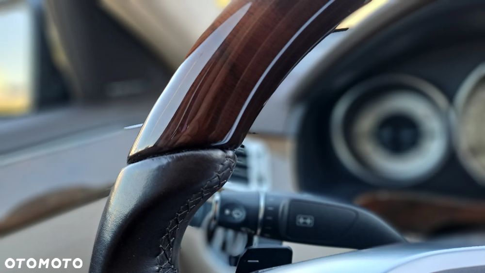 Mercedes-Benz Klasa E 250 Elegance - 29