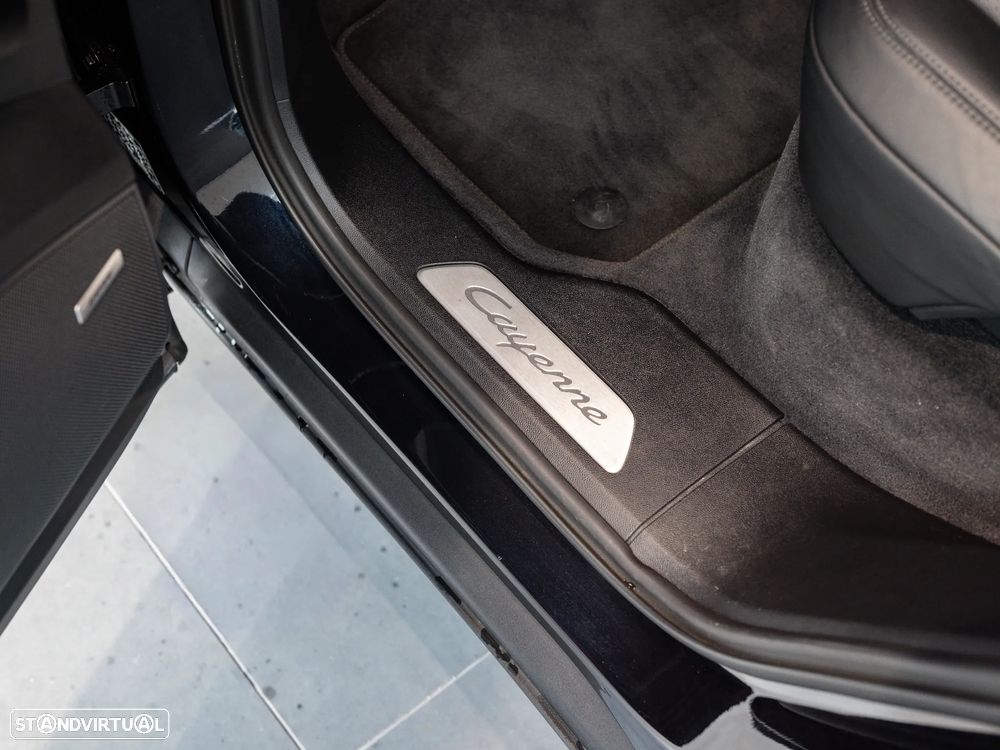 Porsche Cayenne E-Hybrid - 48