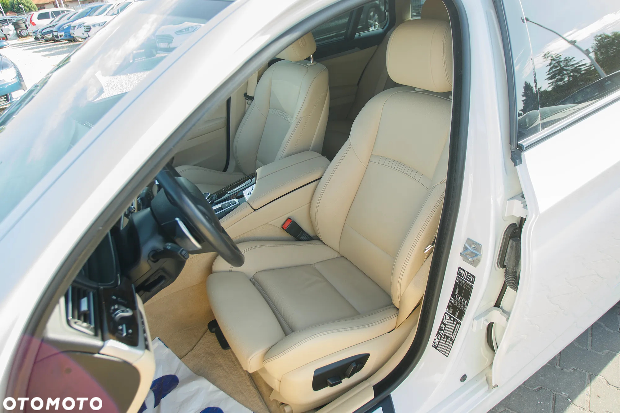 BMW Seria 5 535d xDrive Touring Luxury Line - 18
