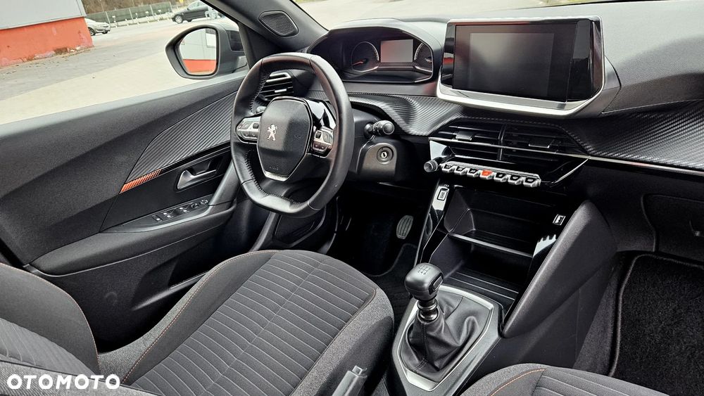Peugeot 2008 PureTech 100 Business S&S BVM6 - 39