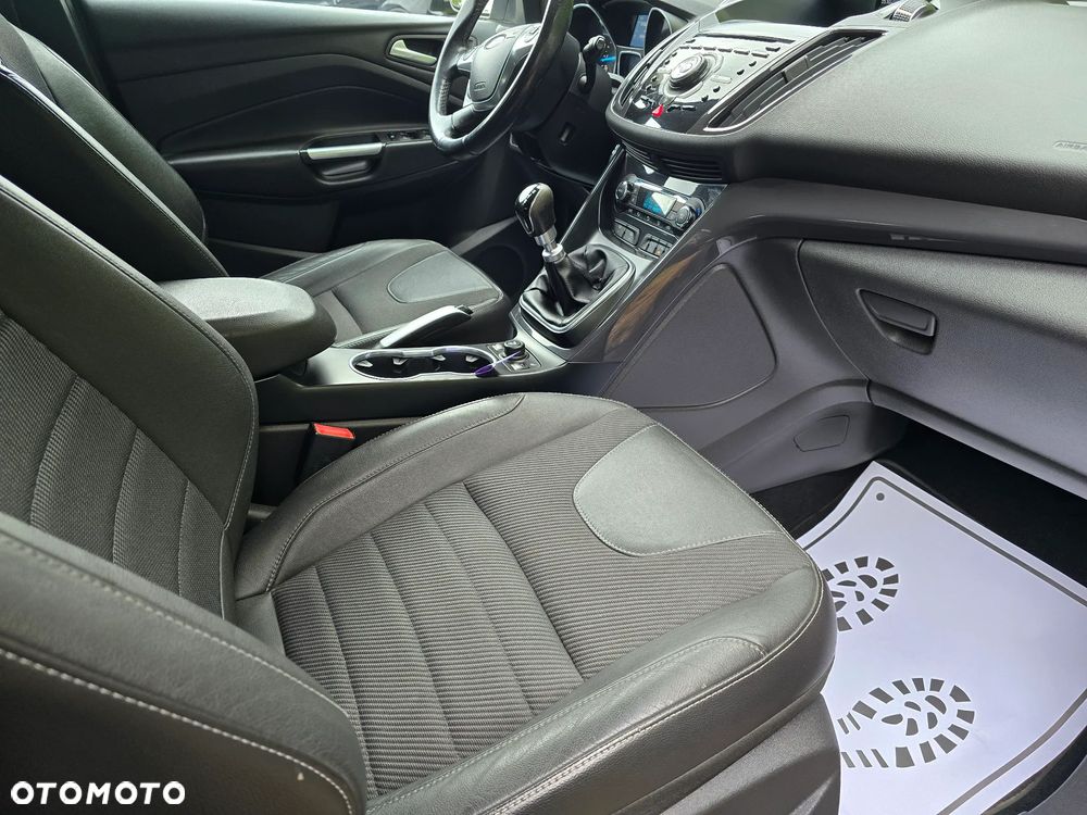 Ford Kuga 2.0 TDCi 4WD Titanium - 18