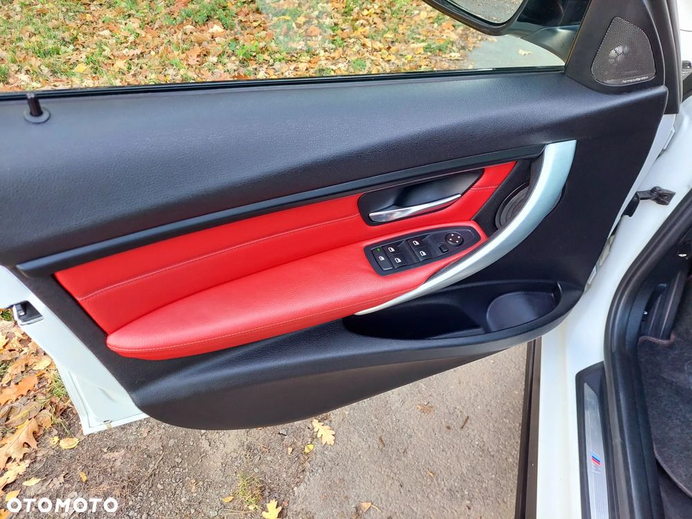 BMW Seria 3 335d xDrive Edition M Sport Shadow - 8