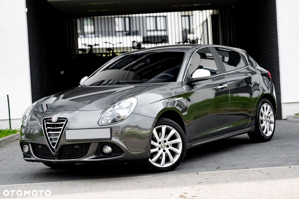 Alfa Romeo Giulietta 2.0 JTDM Distinctive - 5