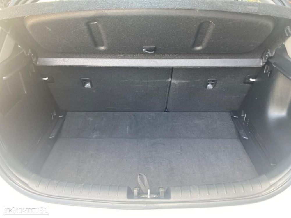 Kia Rio 1.0 T-GDI 100 Vision — fotografia 31