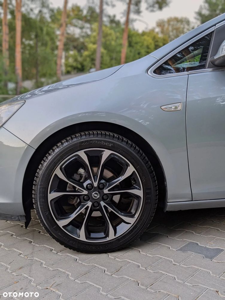 Opel Astra - 16