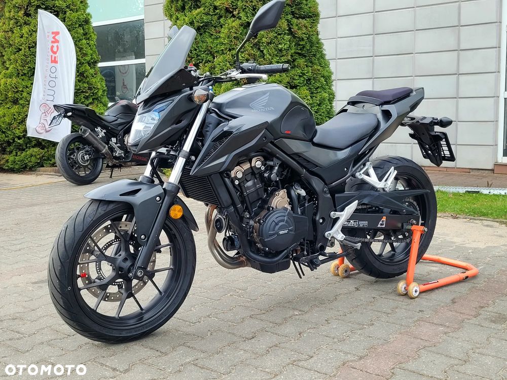 Honda CB - 16