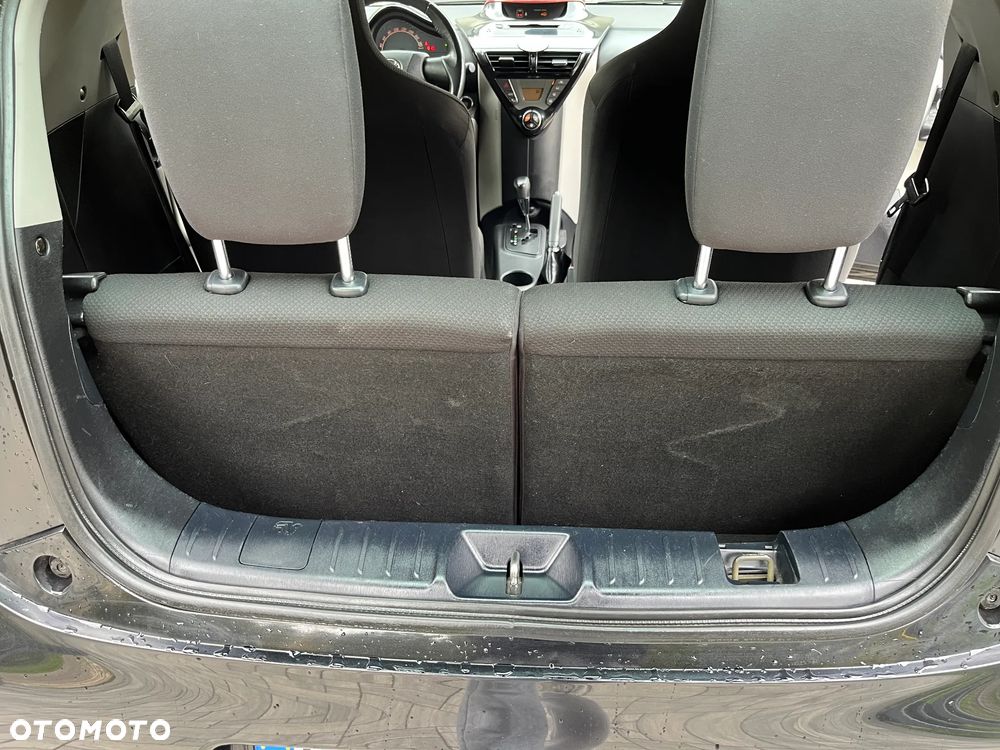 Toyota iQ 1.0 Multidrive + - 20