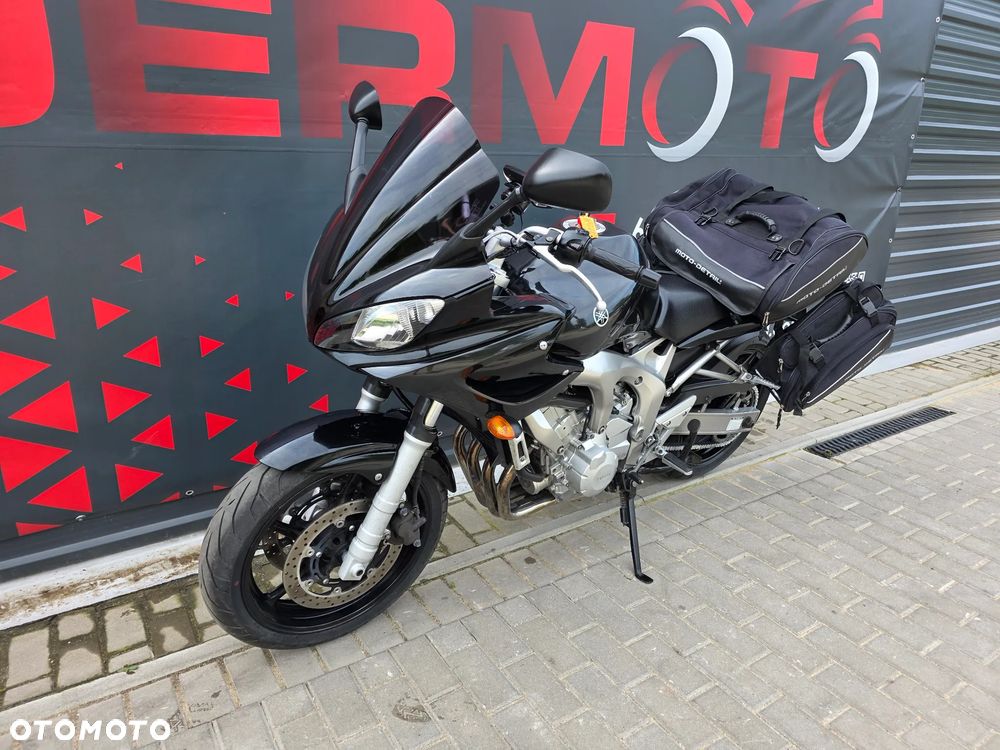 Yamaha FZ6 - 32