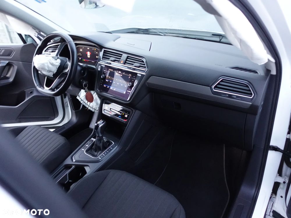 Volkswagen Tiguan - 7