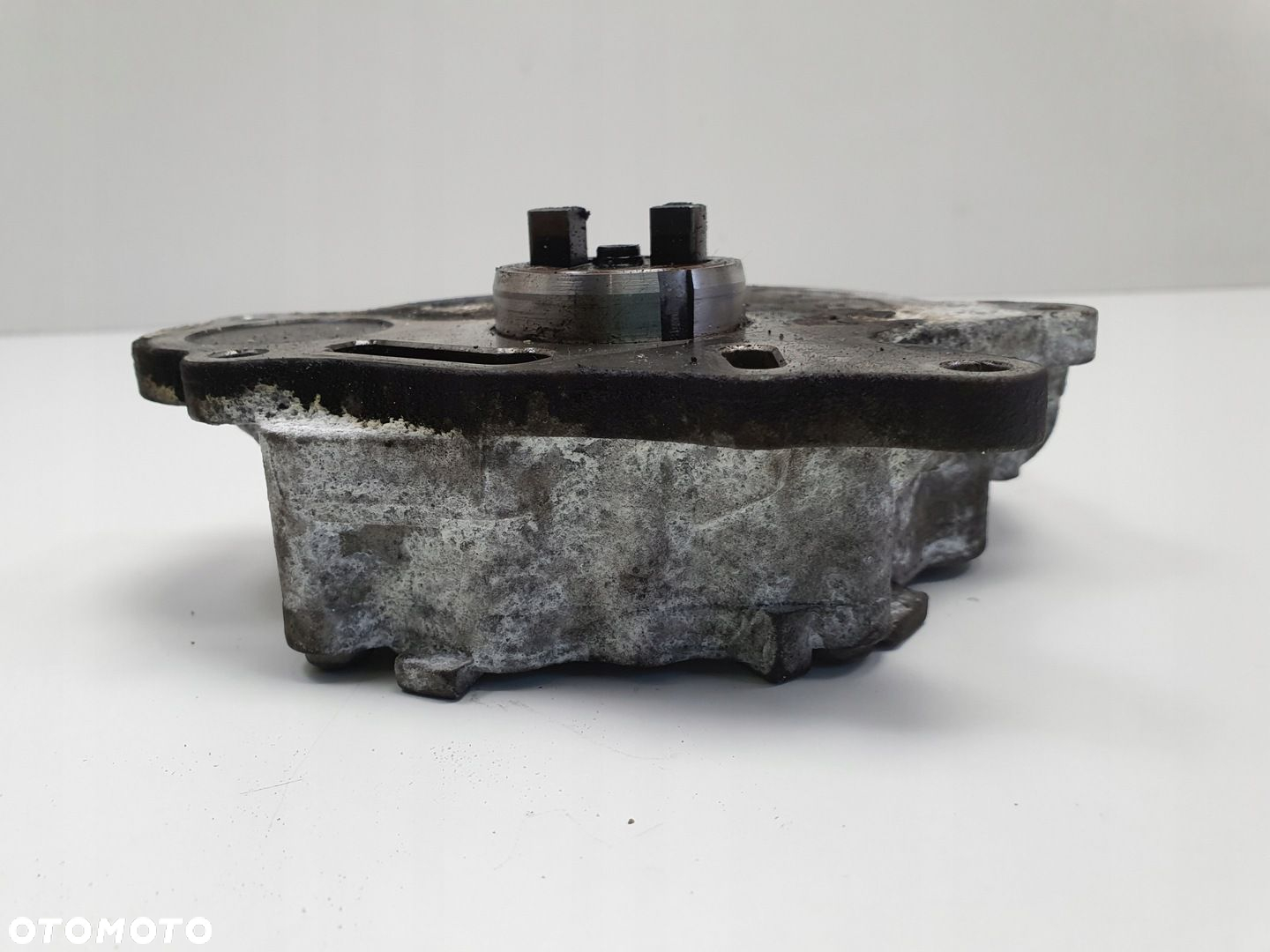 Audi A3 II 8P 2.0 TDI POMPA VACUM wakum 03L145100 - 3