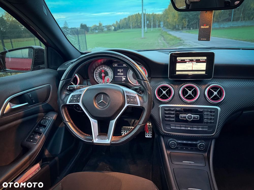 Mercedes-Benz Klasa A 200 CDI (BlueEFFICIENCY) 7G-DCT AMG Sport - 33