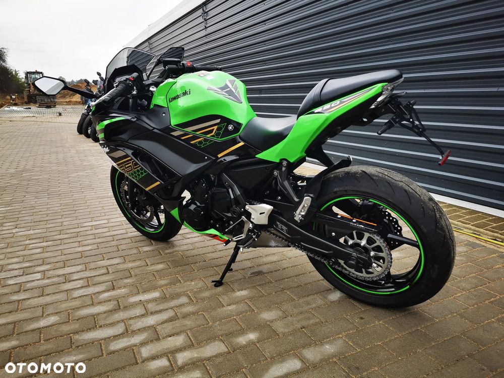 Kawasaki Ninja - 3