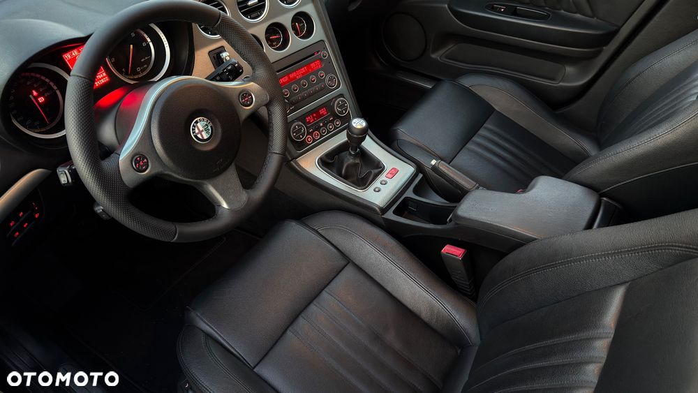 Alfa Romeo 159 1.9 JTDM 16V DPF Distinctive - 32