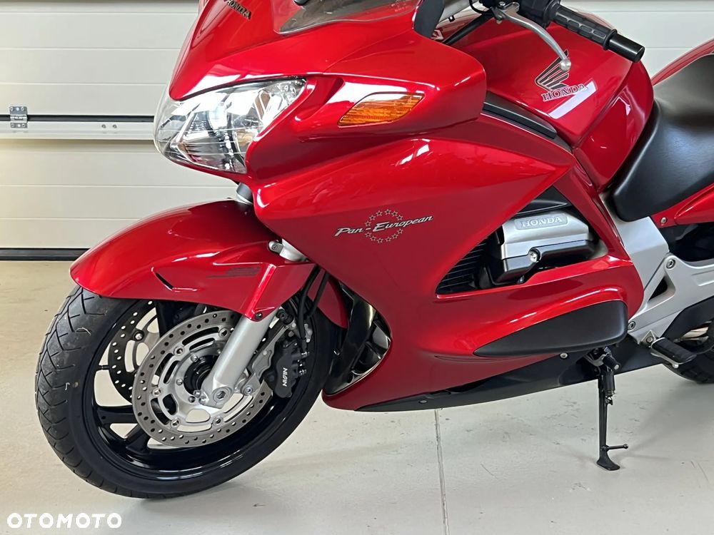 Honda ST - 6